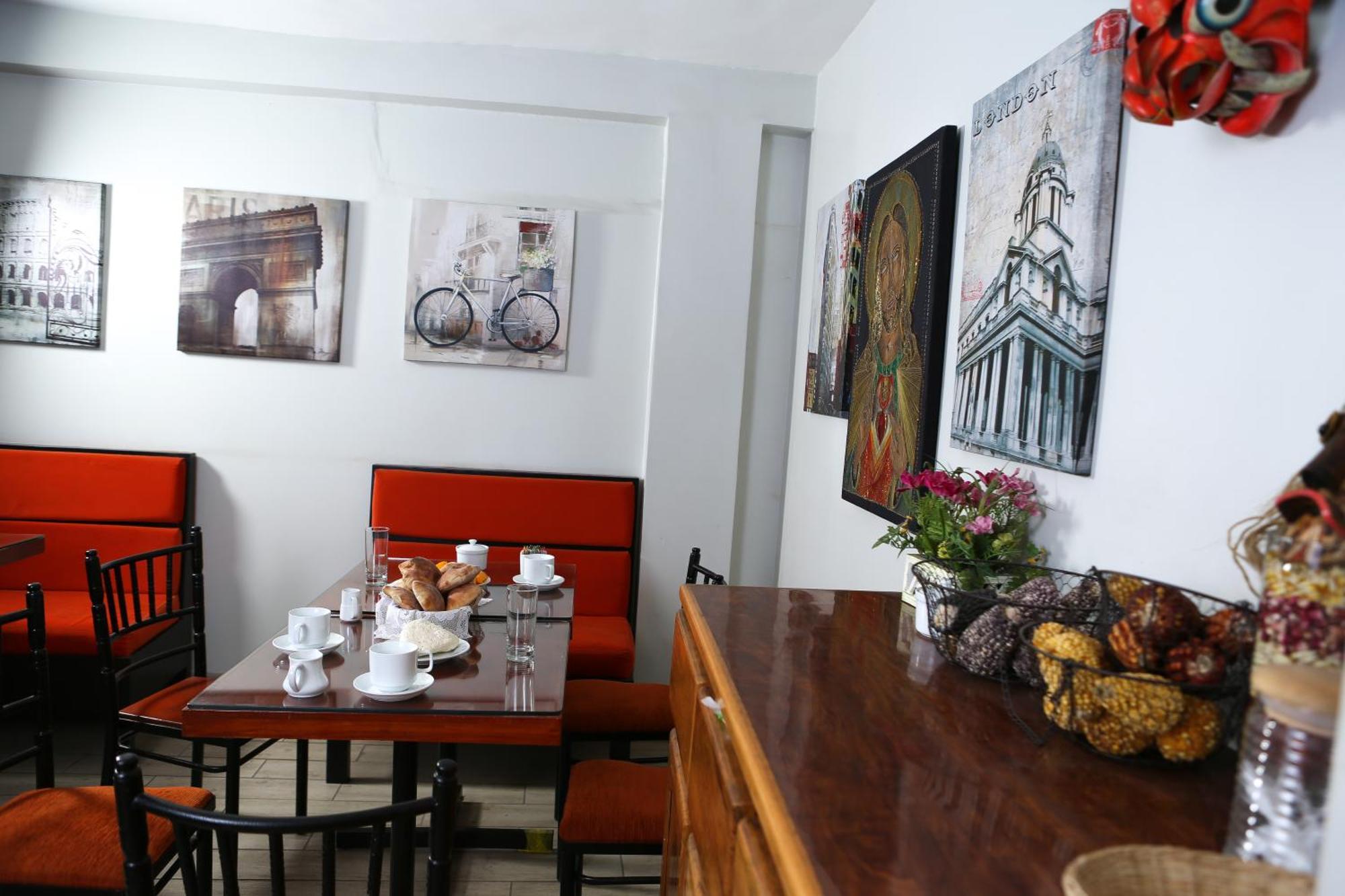 Hostal Mica Abancay Extérieur photo